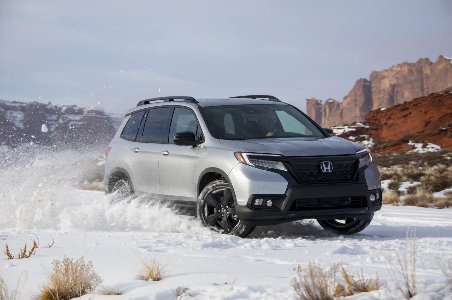 Honda Passport 2019 года  (фото 25 из 53)